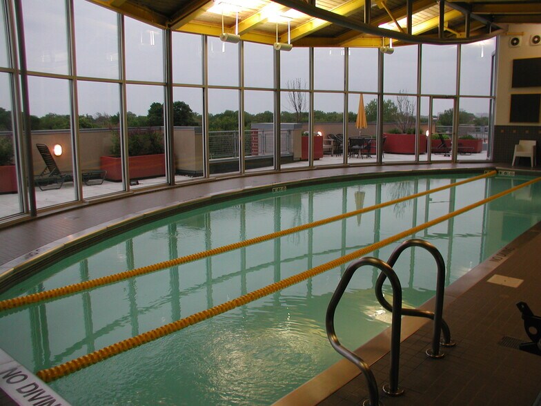 Building Photo - 1236 Chicago Ave