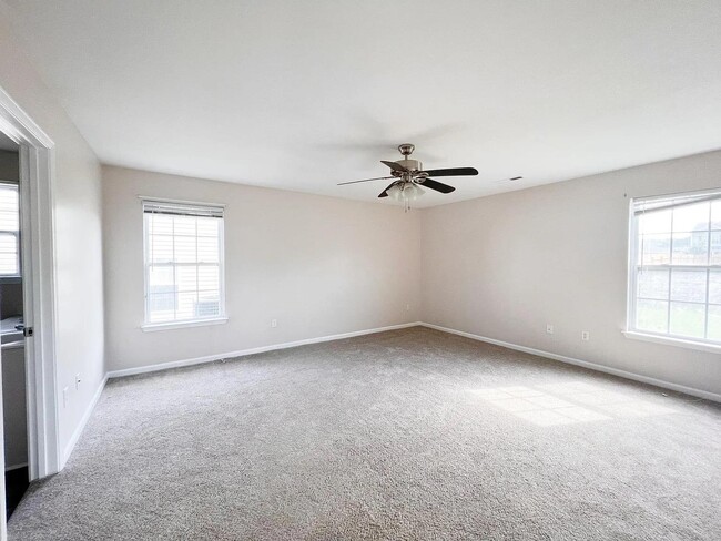 Building Photo - 616 Fountain Brook Ln