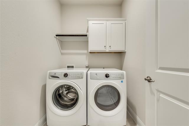 Building Photo - 6113 Brunswick Dr