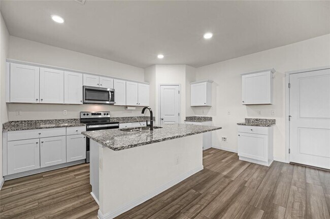 Building Photo - 305 Redfish Ln