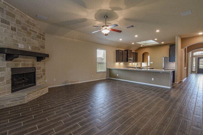 Building Photo - 14149 Isle Royal Ln