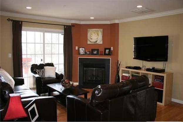 Building Photo - 1127 Fernwood Ct