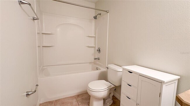 Building Photo - 2009 Beachberry Ln