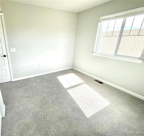 Building Photo - 10848 Hayloft St