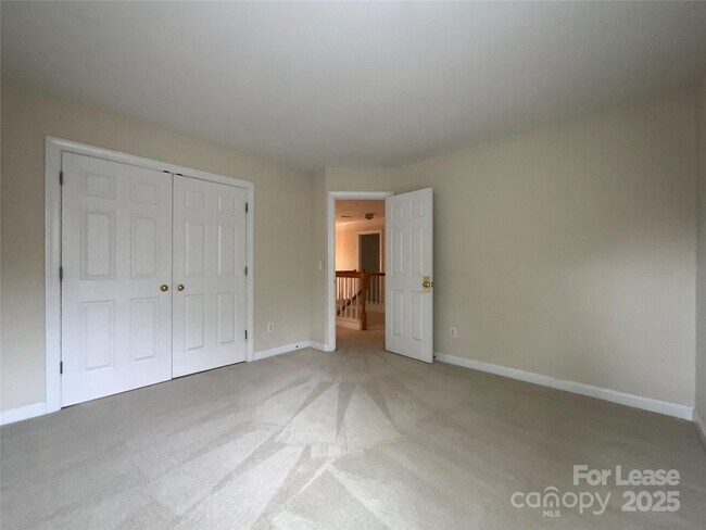 Building Photo - 10411 Rougemont Ln