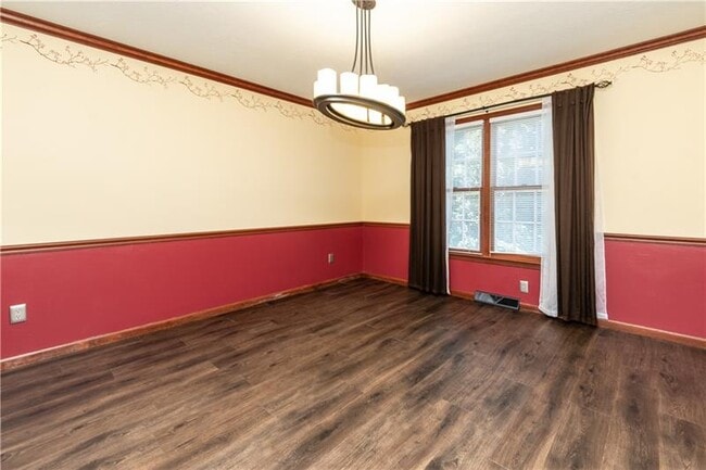 Building Photo - 238 Cumberland Dr