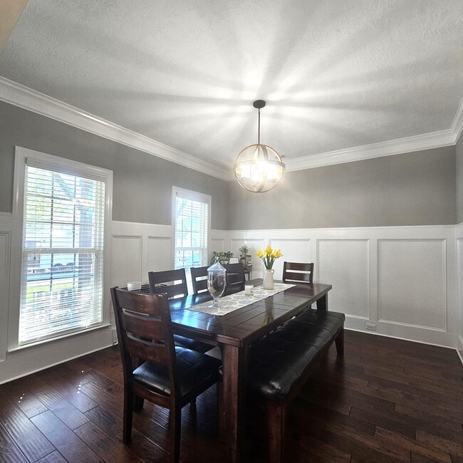 Building Photo - 821 Herrington Dr