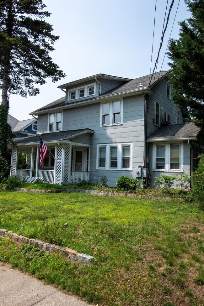 Primary Photo - 25 Hillside Ave