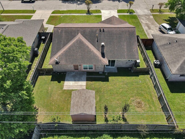 Building Photo - 4718 Cypressdale Dr