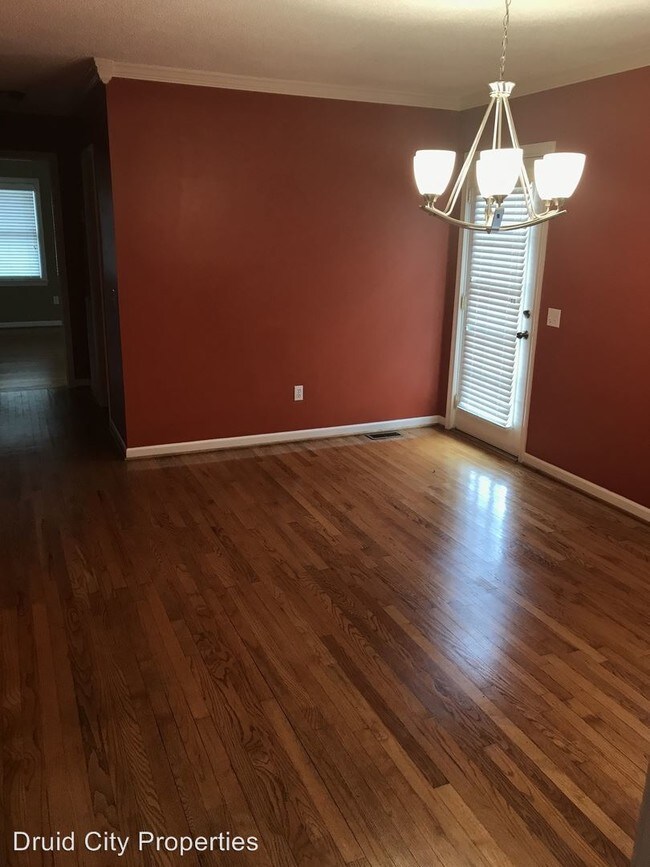 Building Photo - 3905 28th St