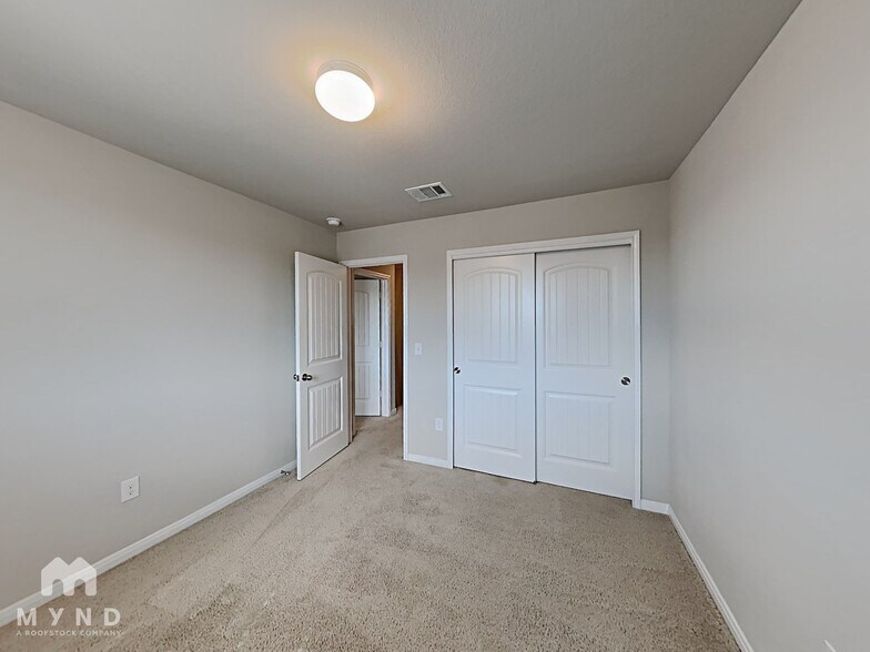 Building Photo - 1129 La Conterra Blvd