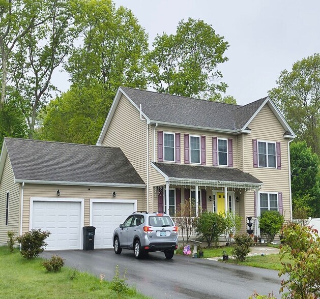 Building Photo - 18 Boulder Dr