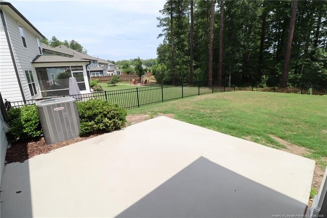 Building Photo - 2621 Impulsion Dr