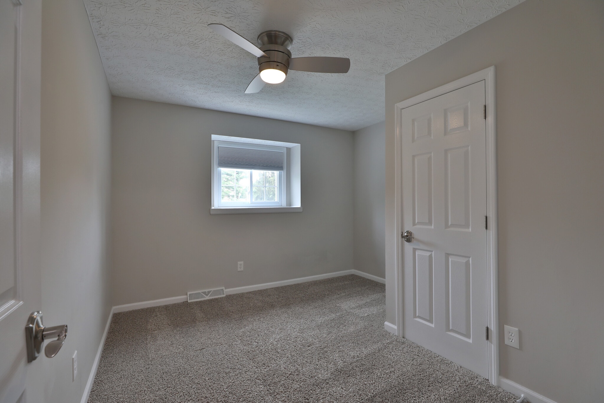 Building Photo - 7002 Wethersfield Pl
