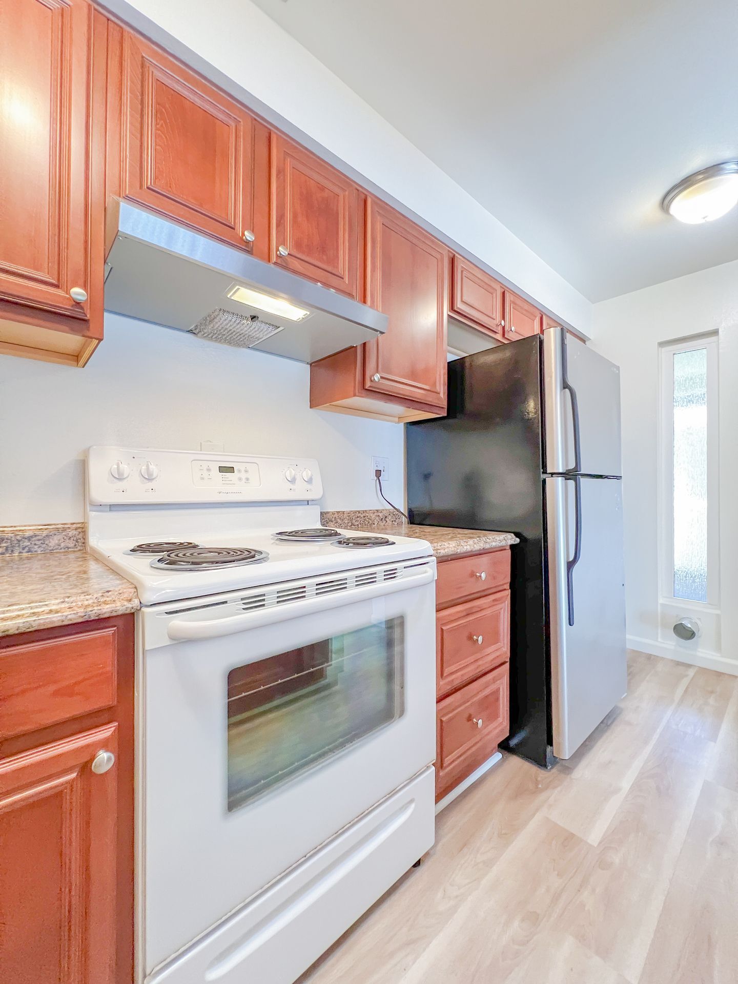 Building Photo - 4229 Dana Rd