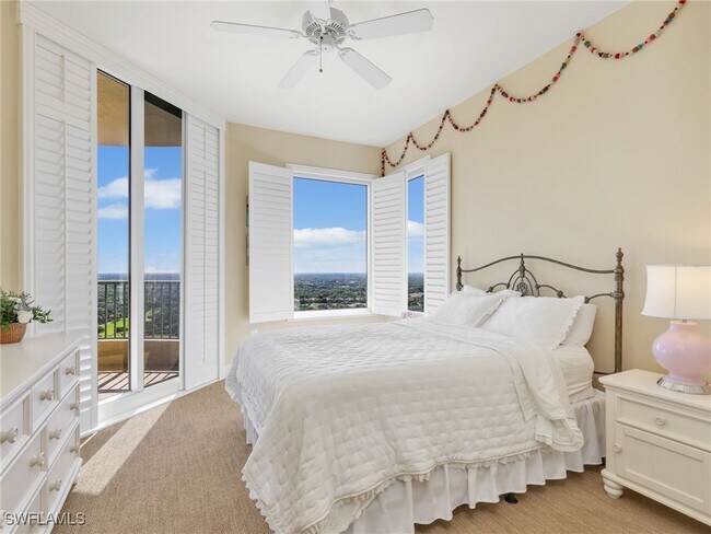 Building Photo - 23750 Via Trevi Way