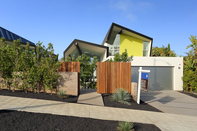 Building Photo - 3660 Inglewood Blvd