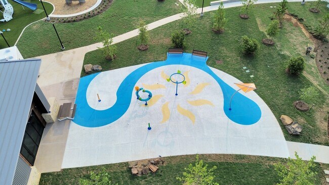 Building Photo - 3012 Majestic Sunrise Dr