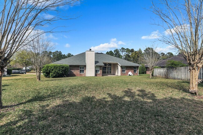 Building Photo - 4 bedroom/ 2 bathroom home in Julington Cr...