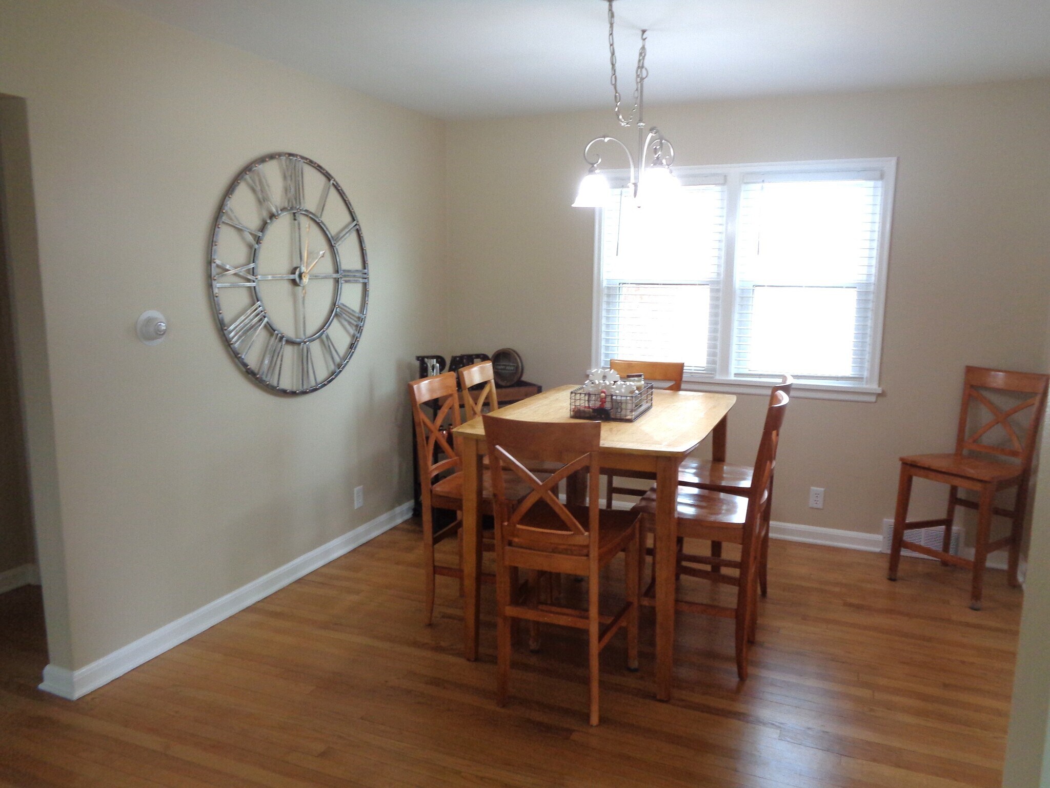 Dining Room - 615 S 38th St