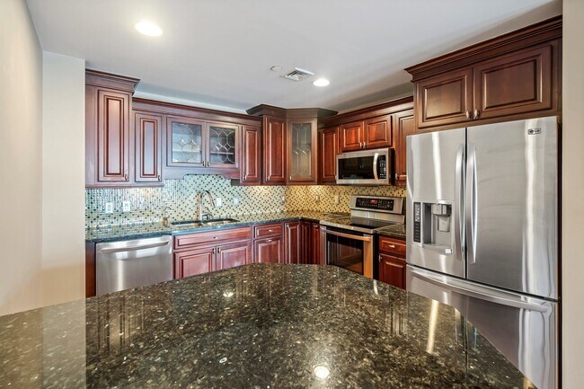 Building Photo - 207 Shearwater Ct W