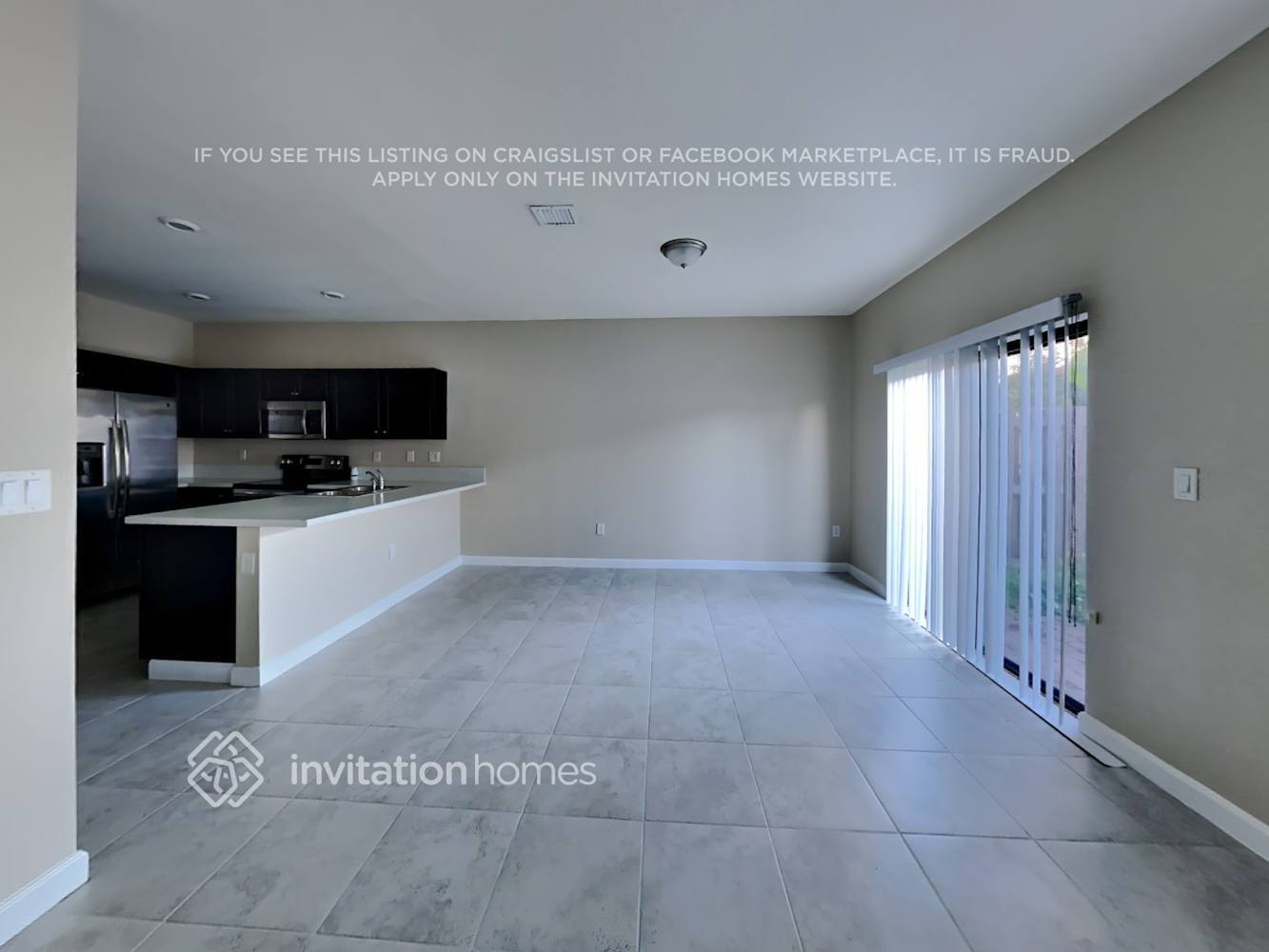 Building Photo - 165 SE 34th Terrace