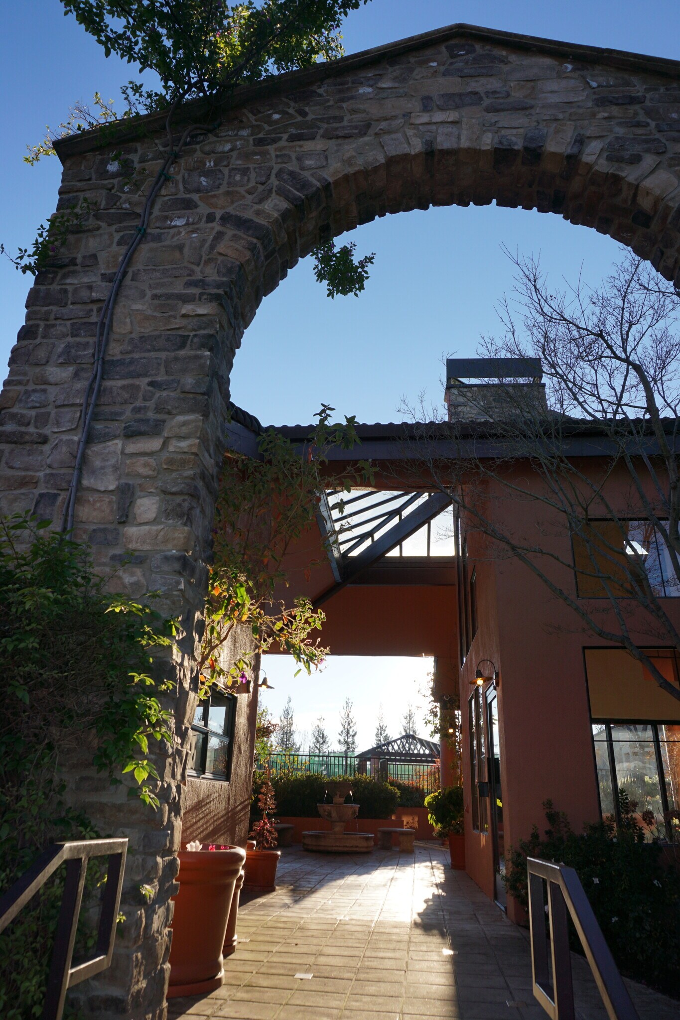 Building Photo - 39199 Guardino Dr