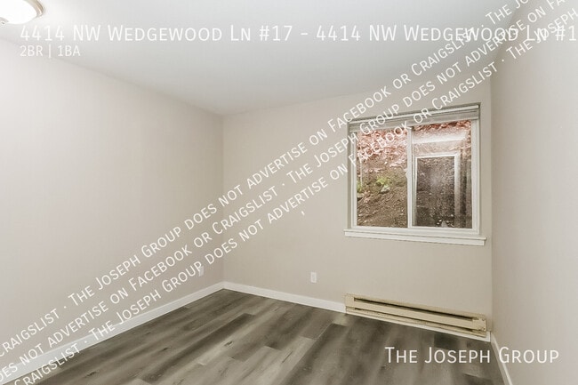 Building Photo - 4414 NW Wedgewood Ln