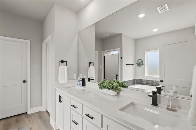Building Photo - 80 Dublin Cir