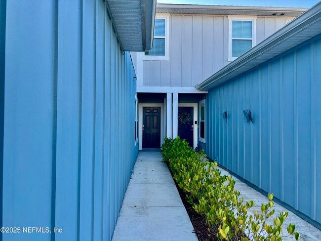 Building Photo - 875 Capitol Pkwy