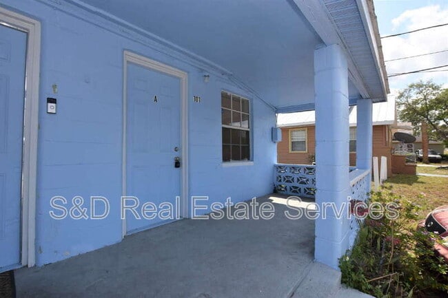 Building Photo - 707 N 7th St