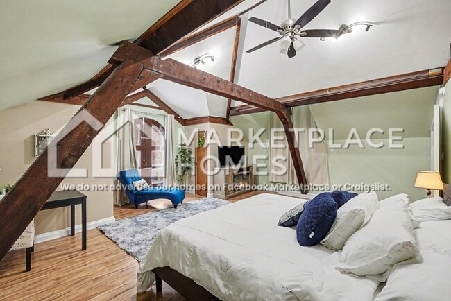 Building Photo - 1391 Woodbridge St