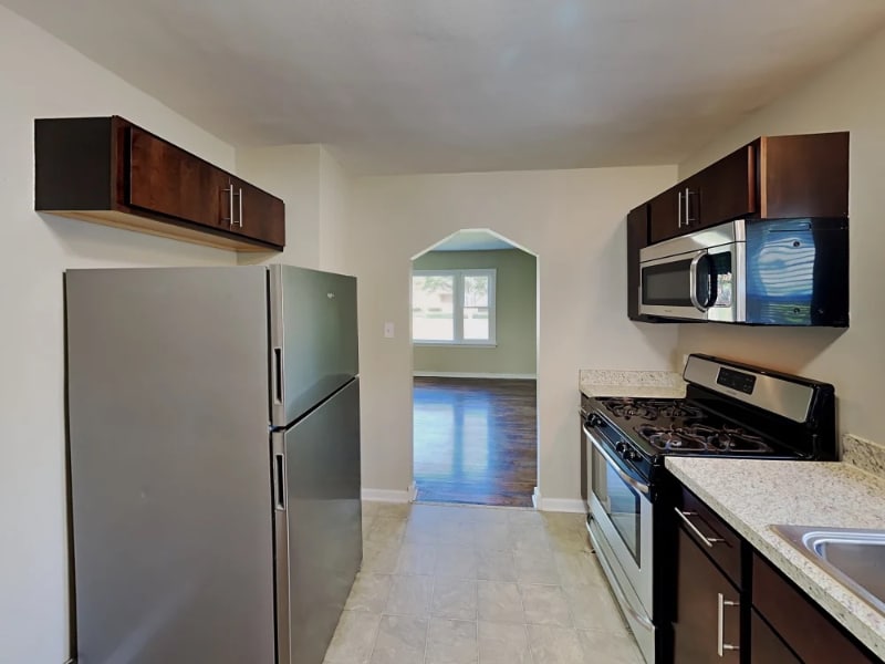 Building Photo - 7932 Long Ave