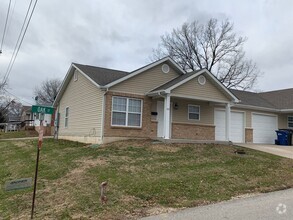 Building Photo - 3 Bed 2 Bath Duplex in Troy City Limits