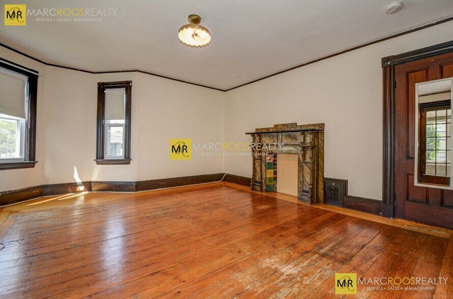 Building Photo - 48 South St