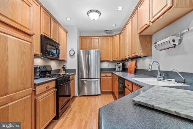Building Photo - 5114 O'Neill Ln