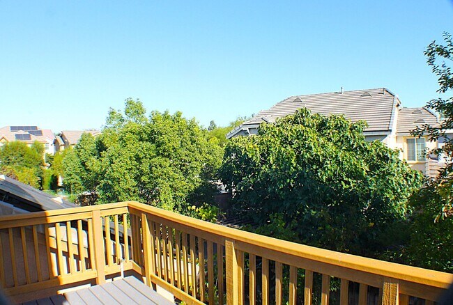 Building Photo - Stunning Temecula Home with Full Solar and...