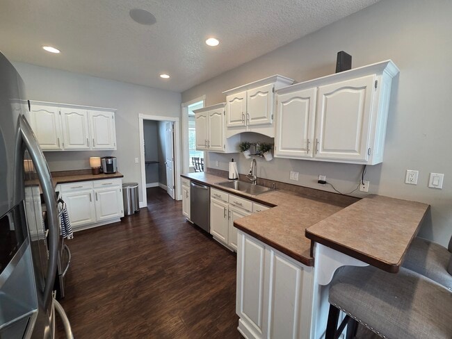 Building Photo - 2507 Golf Links Rd