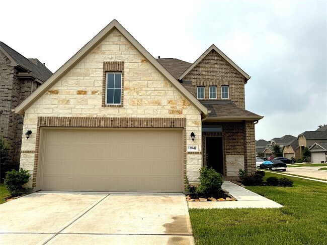 Primary Photo - 13847 Evansdale Ln