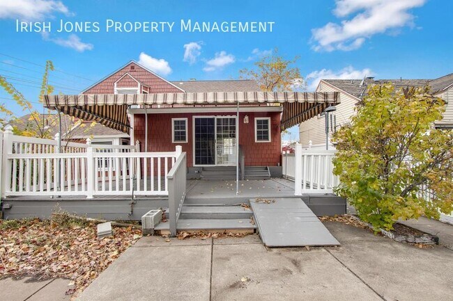Building Photo - 303 Niagara Fls Blvd