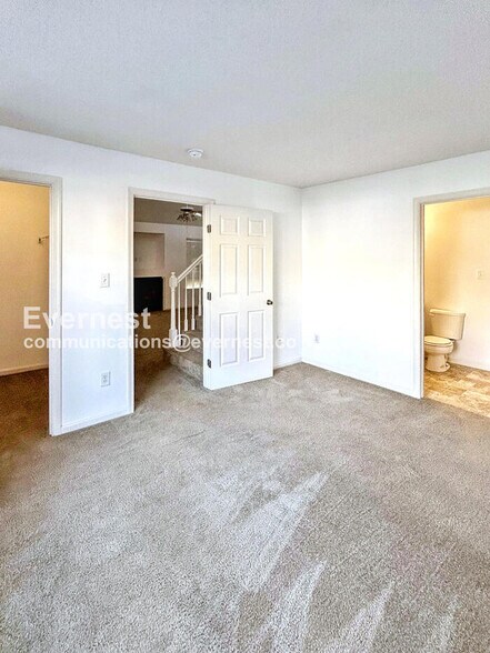 Building Photo - 2703 Westgate Cir