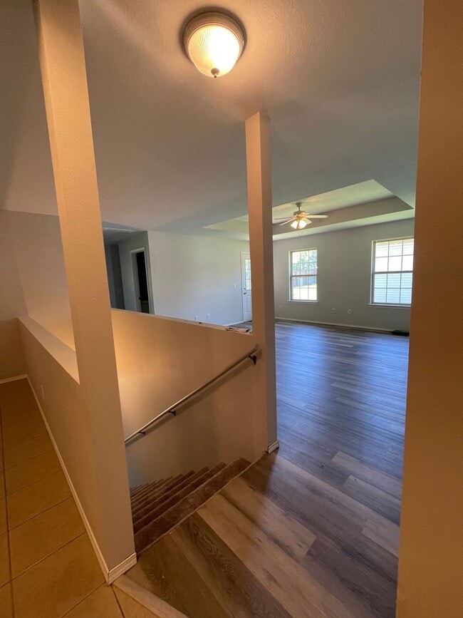 Building Photo - COMING SOON! Duplex in Ozark