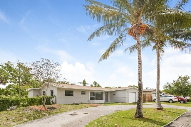 Building Photo - 2360 NW 60th Ave