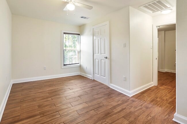 Building Photo - 4606 Antha St