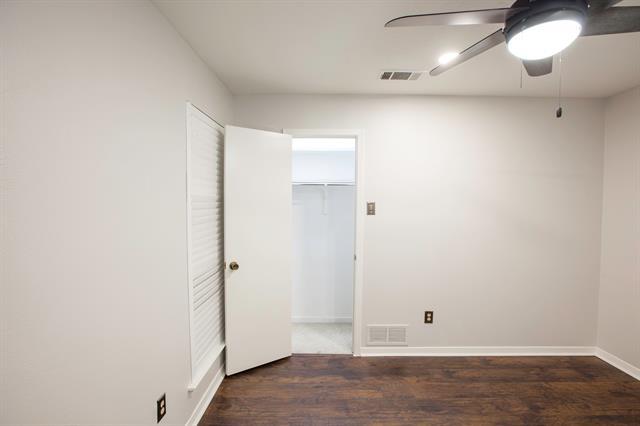 Building Photo - 16114 Shadybank Dr