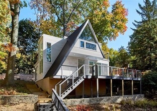 Building Photo - 7 Haviland Rd