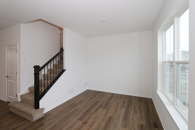 Building Photo - 2244 Stonegate Rd