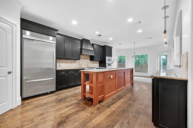 Building Photo - 6 S Berryline Cir