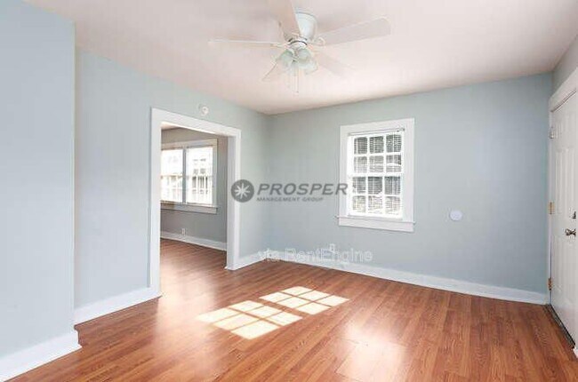 Building Photo - 332 Ashley Ave