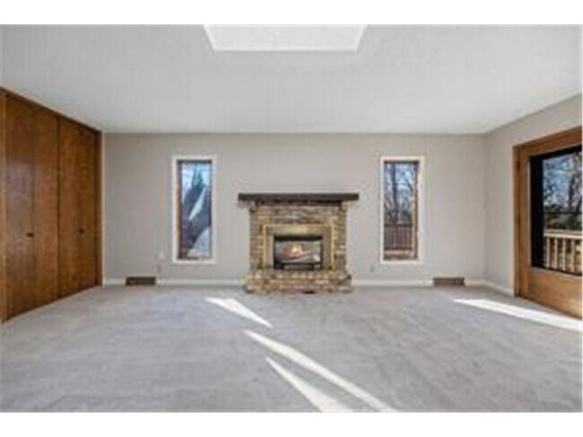 Building Photo - 15605 Boulder Creek Dr